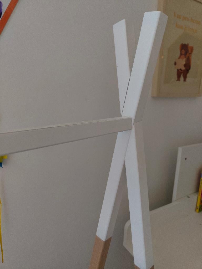Kledingrek childwood kind, Enlèvement, Comme neuf, 100 cm ou plus, 105 cm ou plus