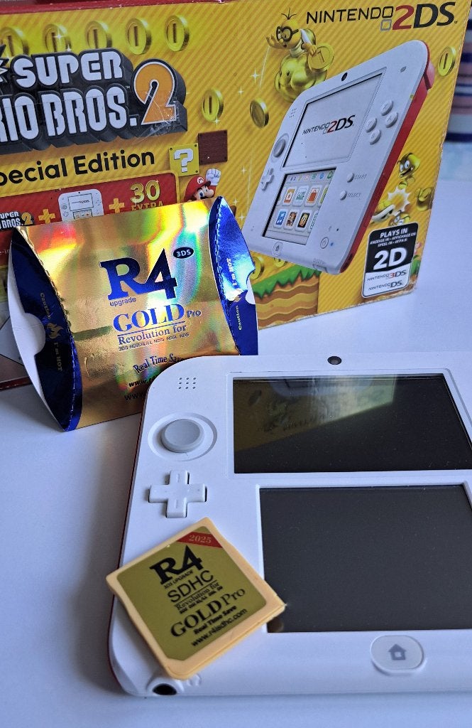 Nintendo 2ds speciale editie New super Mario bros2, Ophalen of Verzenden, Gebruikt
