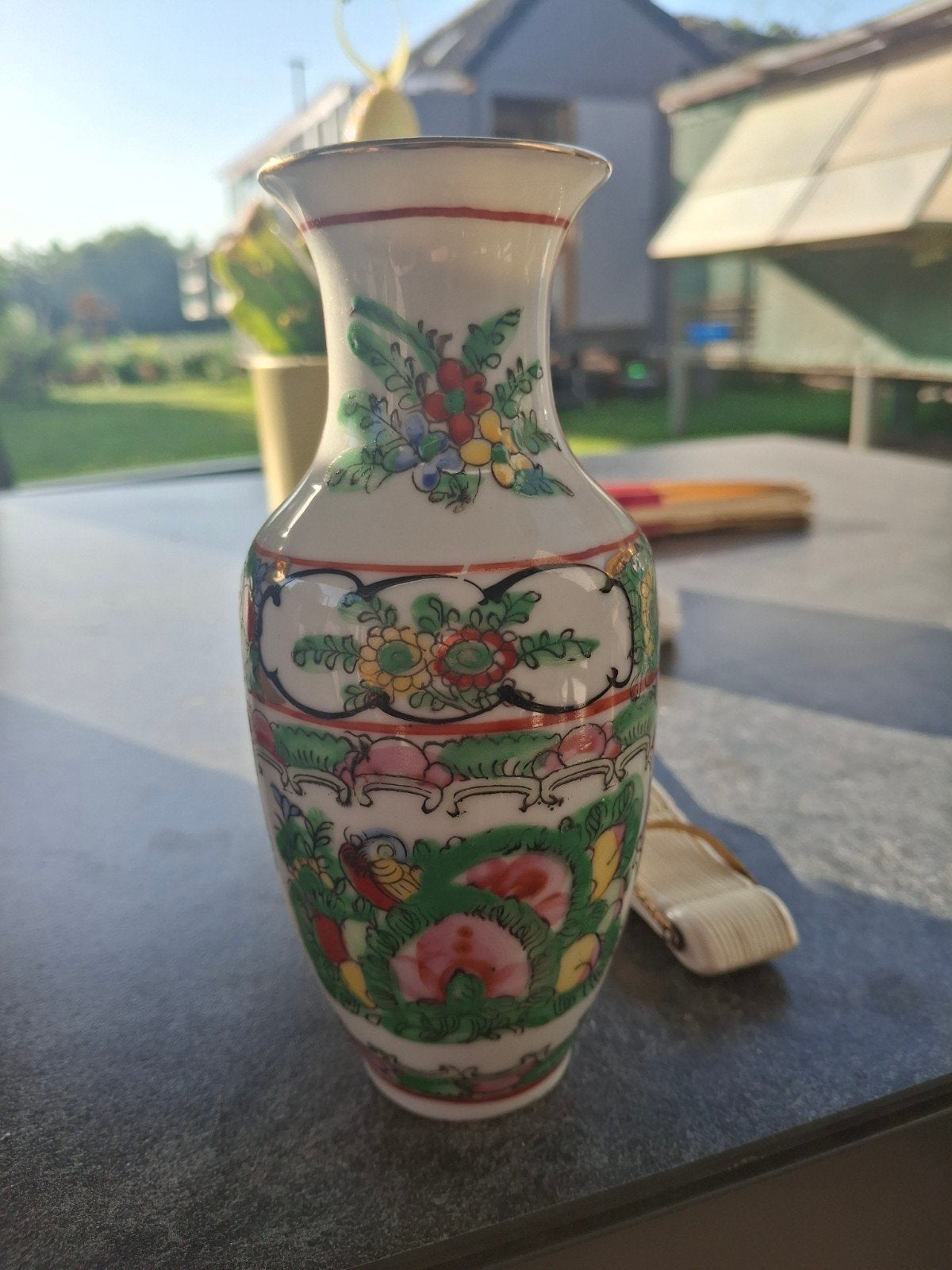 Handgeschilderd Chinees vaasje uit jaren 60...., Ophalen