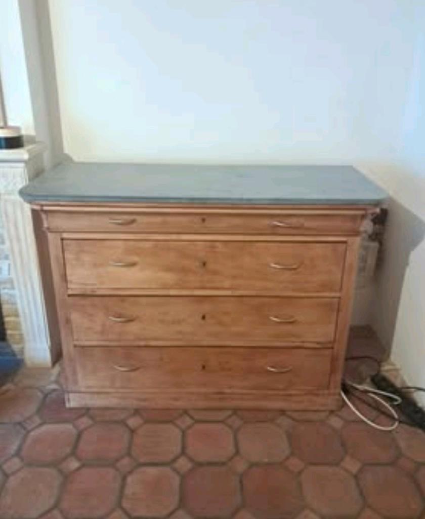 Commode Louis-Philippe décapée, Ophalen