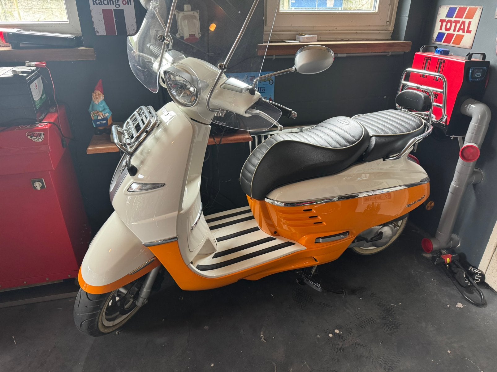 Peugeot Django A klasse, Fietsen en Brommers, Ophalen, Zo goed als nieuw