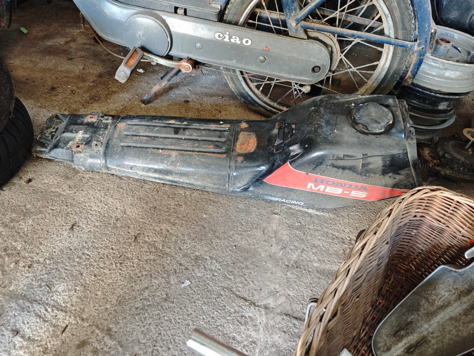 Honda mb5 tank, Vélos & Vélomoteurs, Enlèvement, Réservoir