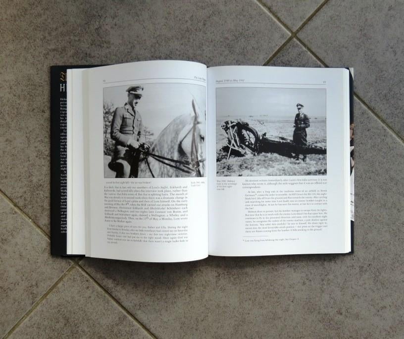 Nachtjacht Me110 Lent Ridderkruis Flak Vliegveld Nederland, Verzamelen, Verzenden, Luchtmacht, Boek of Tijdschrift