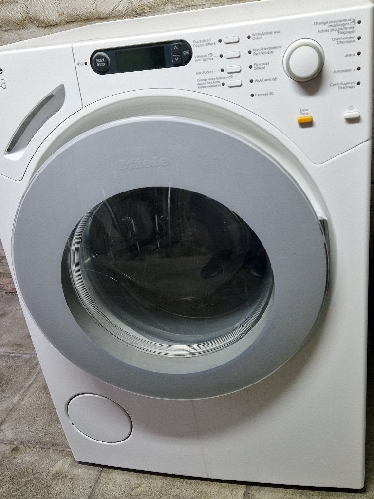 Machine à laver Miele A +++. 7kg.  1600trs, Electroménager, Lave-linge, Enlèvement, Comme neuf, Chargeur frontal