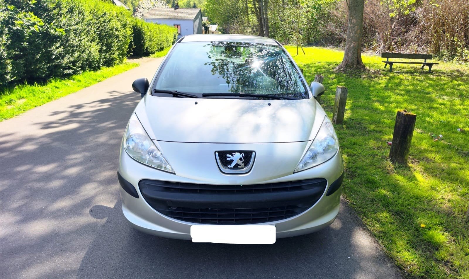 Peugeot 207 pret a immatriculer automatique, Electronic Stability Program (ESP), Argent ou Gris, 5 portes, Automatique