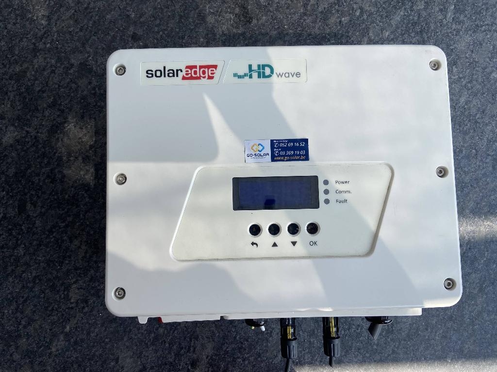Solar Edge omvormer SE3000H incl.10 optimizers type P500, Bricolage & Construction, Panneaux solaires & Accessoires, Enlèvement