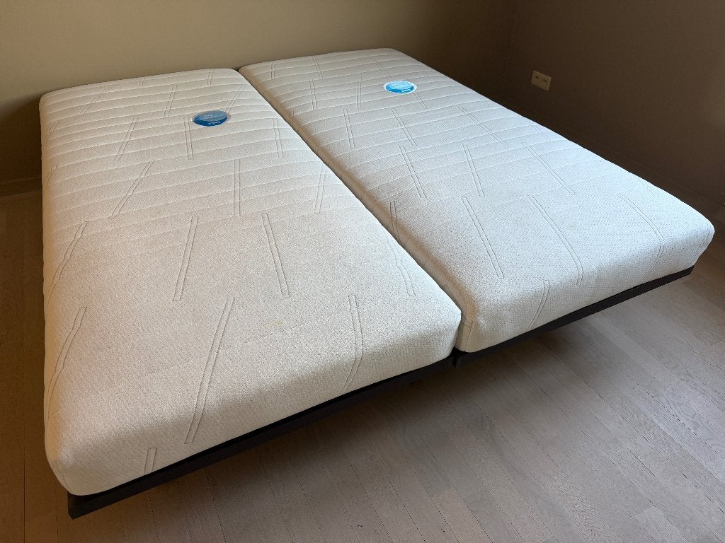 Dubbel bed spiraalbodel vlak Auping, Ophalen, Zwart, Tweepersoons, Zo goed als nieuw