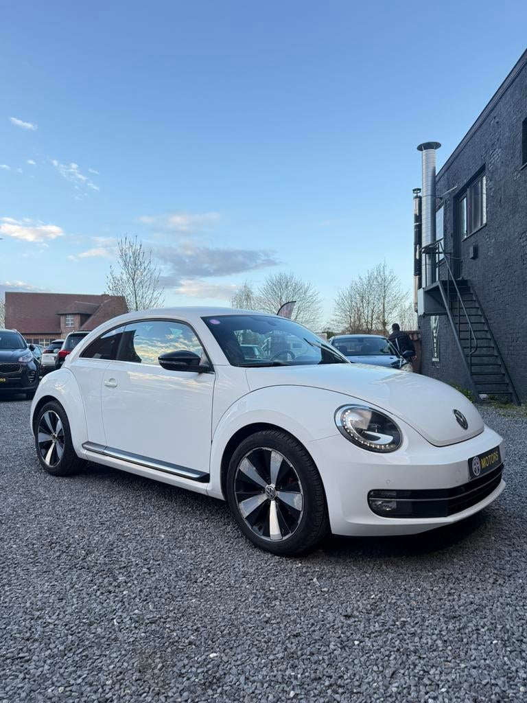 Vw beetle   2.0 – 204 pk – Automaat – Eind 2012 – 153.000 km, Auto's, Euro 5, Stof, 4 cilinders, Wit