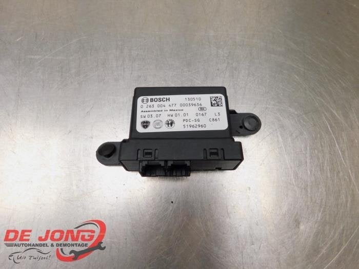 PDC Module van een Fiat 500L, Gebruikt, -, -, Ophalen of Verzenden
