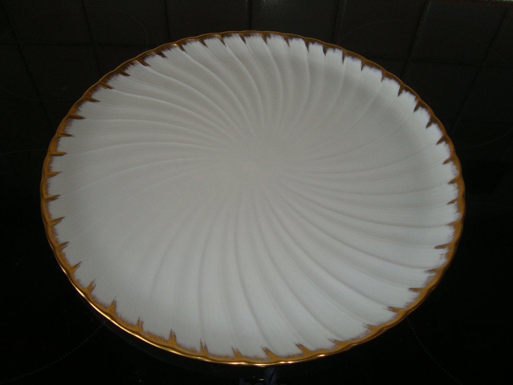 Ronde schotel in Limogesporselein.Bernardaud., Antiquités & Art, Enlèvement