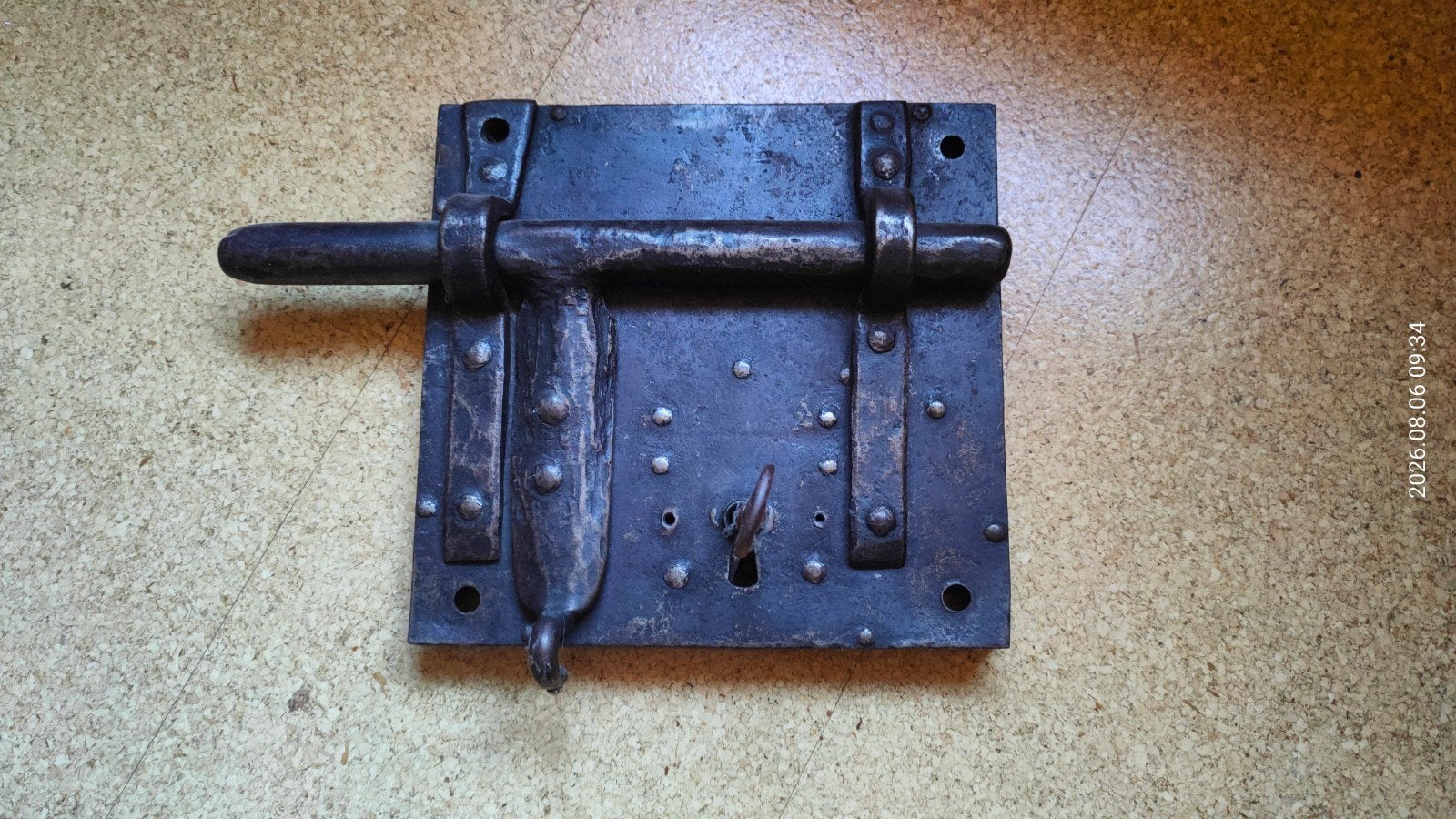 Serrure de porte de cellule de prison ancienne., Enlèvement ou Envoi