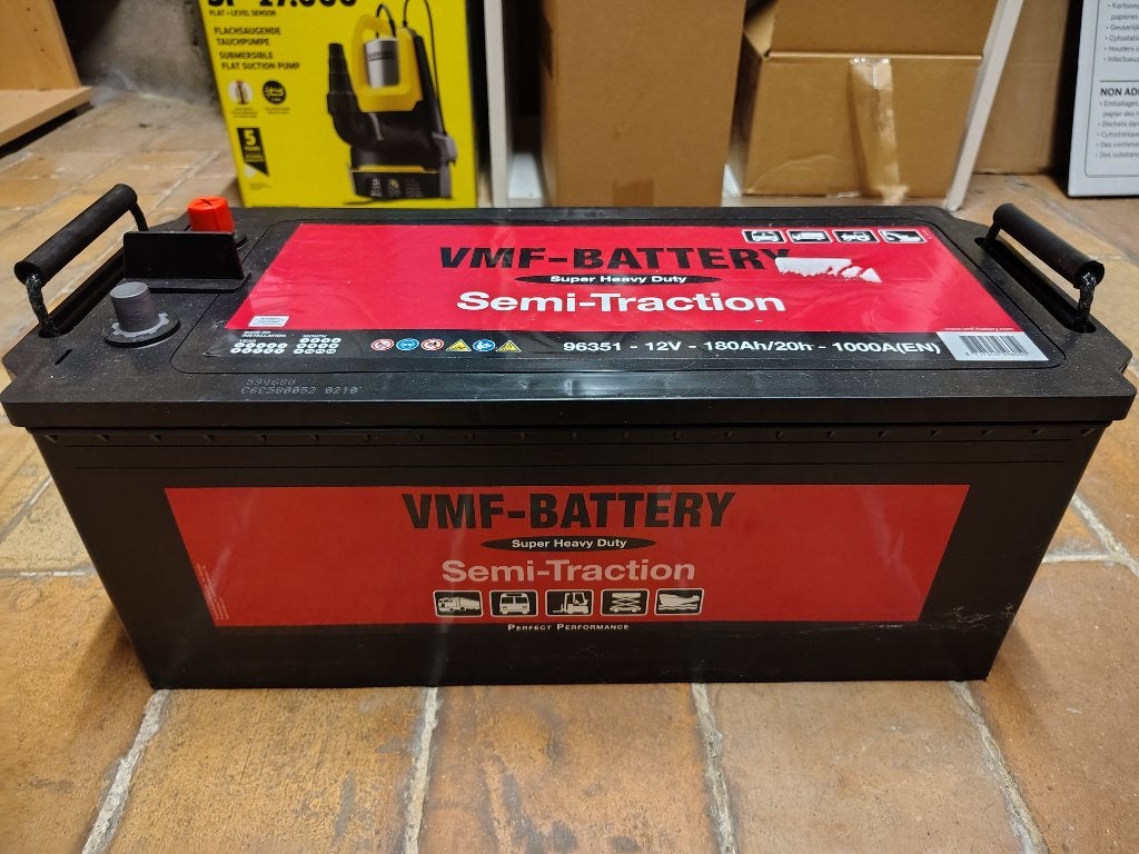 Batterij Leef-Accu Camper (VMF semi tractie 12V 180Ah), Autos : Pièces & Accessoires, Batteries & Accessoires, Neuf, Enlèvement
