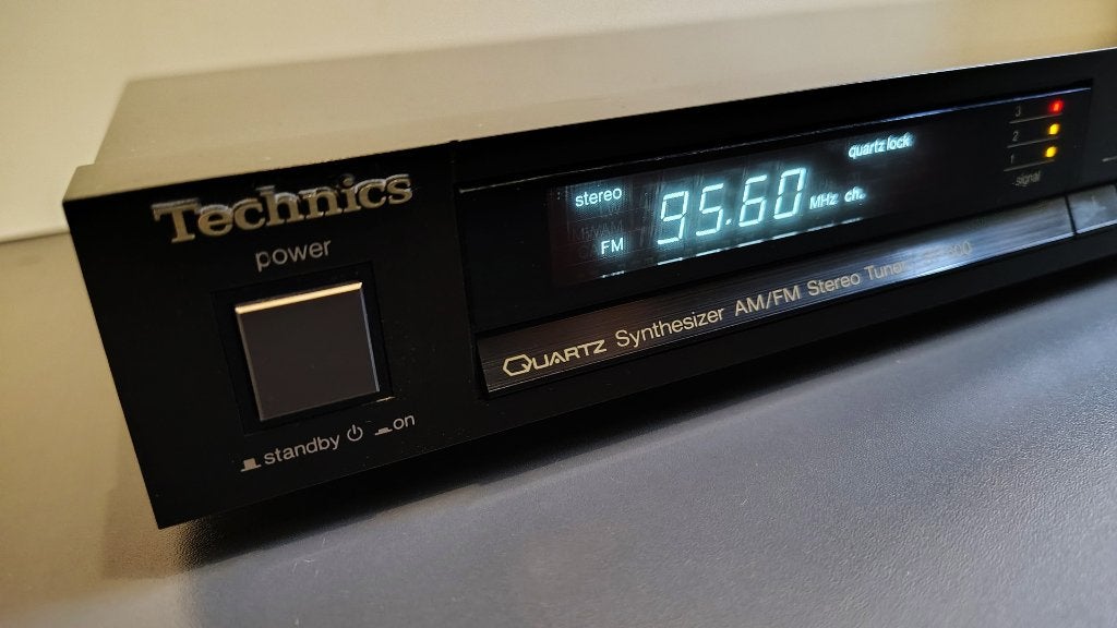 Tuner Hi-Fi Vintage Technics ST-600 1980's, Ophalen, Gebruikt