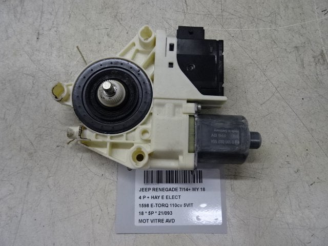MOTEUR LEVE VITRE ELECTRIQUE AVANT DROIT Jeep Renegade (BU), Utilisé, Avant, Jeep