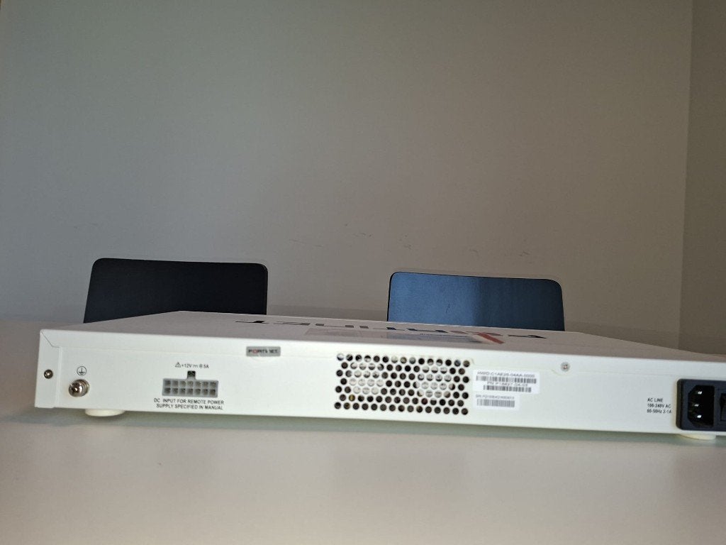 Fortigate 100E, Computers en Software, Netwerk switches, Ophalen, Gebruikt