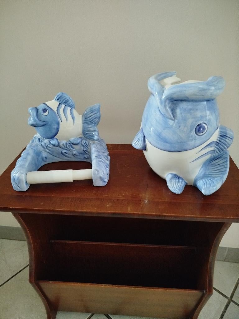 Decoratieve toiletrolhouder en borstelhouder, Huis en Inrichting, Ophalen, Gebruikt, Blauw, Overige typen