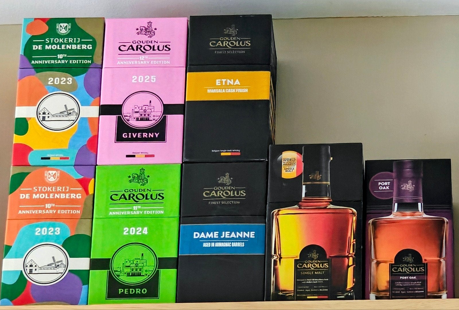 8 flessen Gouden Carolus, Ophalen of Verzenden