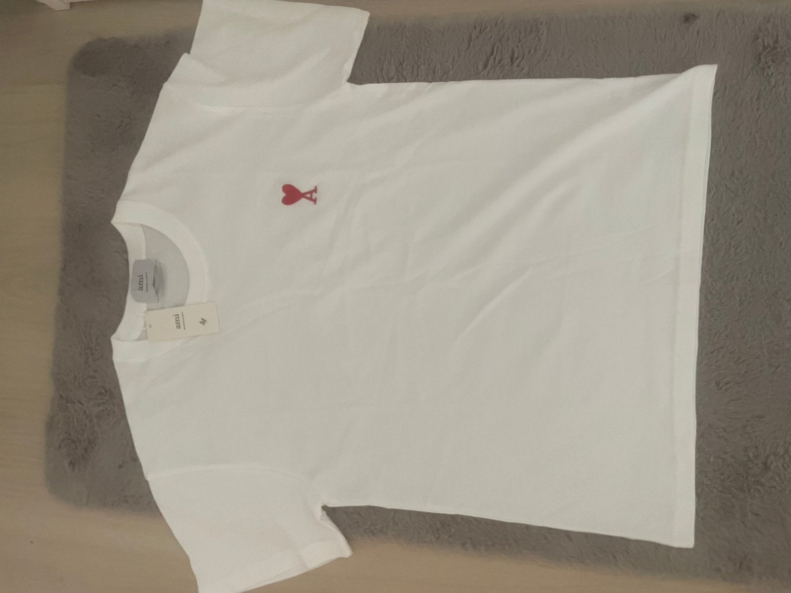 Ami Paris wit T-shirt M, Kleding | Heren, T-shirts, Verzenden, Zo goed als nieuw, Rood