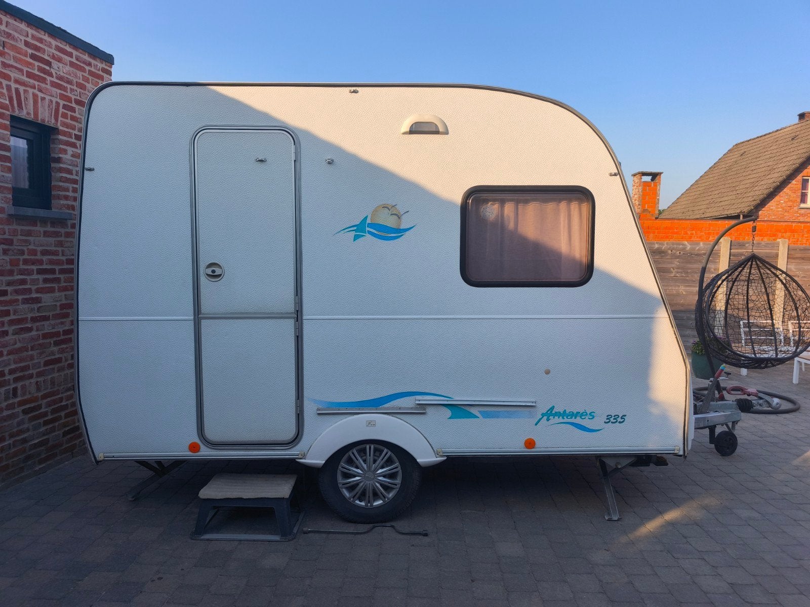 Caravelair Antarès 335 -750kg, Caravans en Kamperen, Caravans, Particulier, tot en met 3, 500 - 750 kg, Treinzit, Caravelair, Omvormbare zithoek
