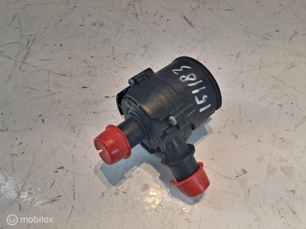 Extra waterpomp Vw Golf VII ('12->) 5G0965567, Auto-onderdelen, Gebruikt, Volkswagen, Ophalen of Verzenden, Volkswagen