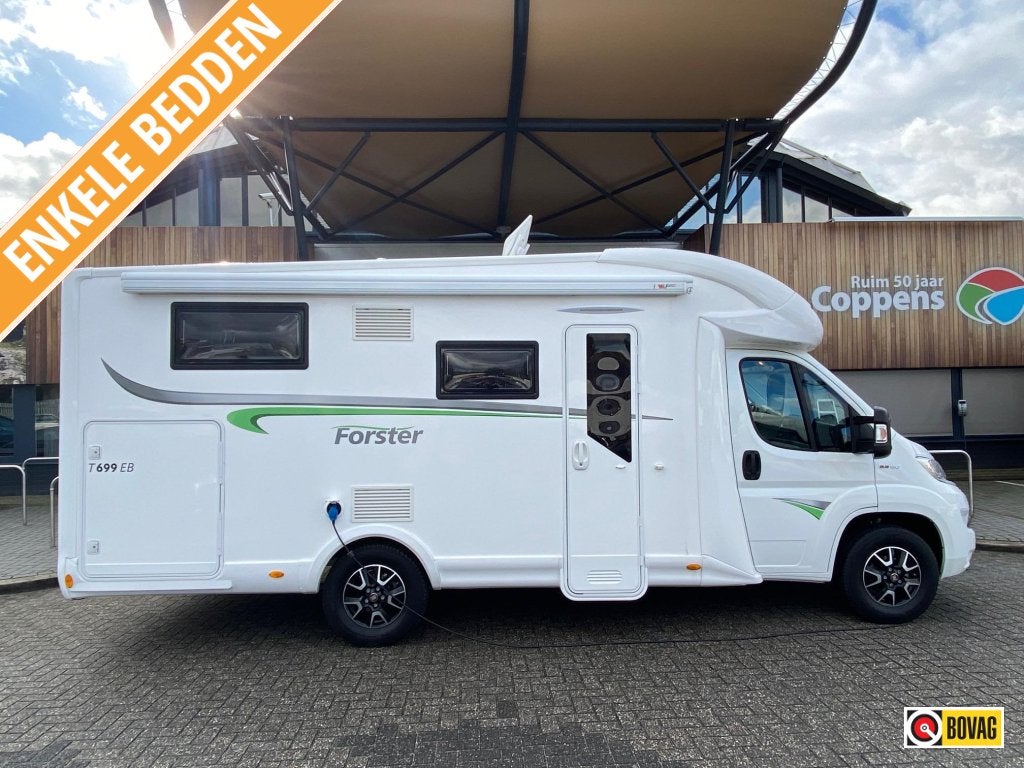 Forster T 699 EB 2019 130 PK ENKELE BEDDEN, Koelkast, Ringverwarming, ABS, 6 tot 7 meter