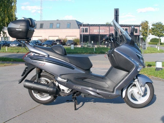 sym gts 300 i, 300 cm³, Scooter, Entreprise, Occasion