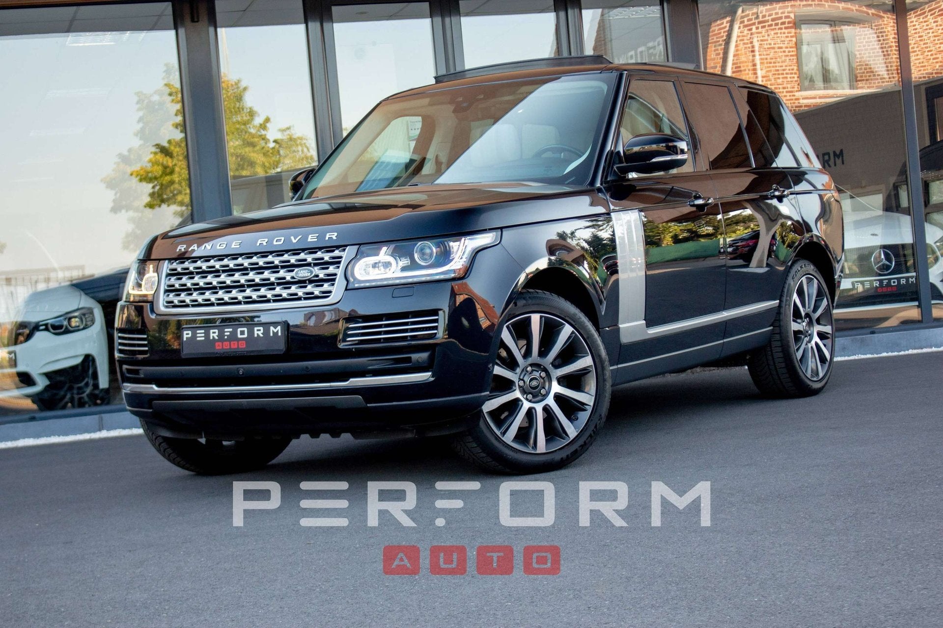 Land Rover Range Rover VOGUE*3.0 TDV6 *PANO*FRIGO*MASSAGE*SE, Autos, Euro 6, Entreprise, Entretenue par le concessionnaire, 5 portes