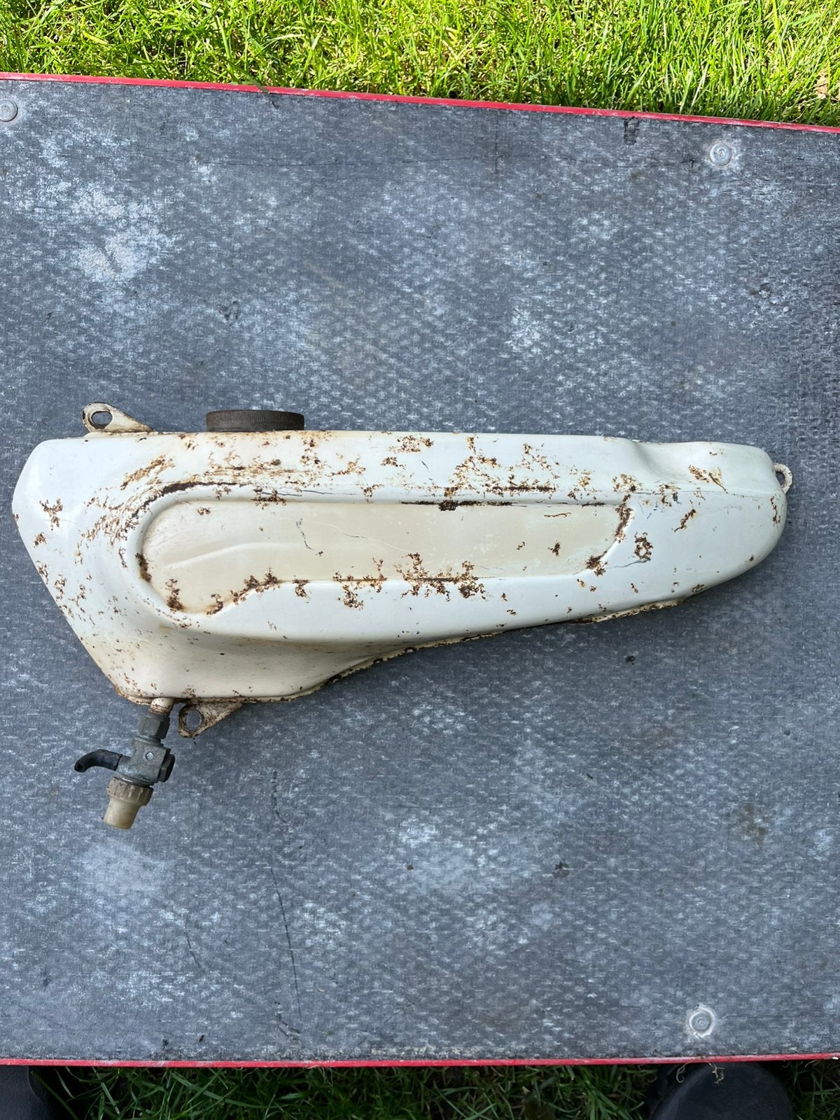 Benzinetank honda pc50, Ophalen, Zo goed als nieuw