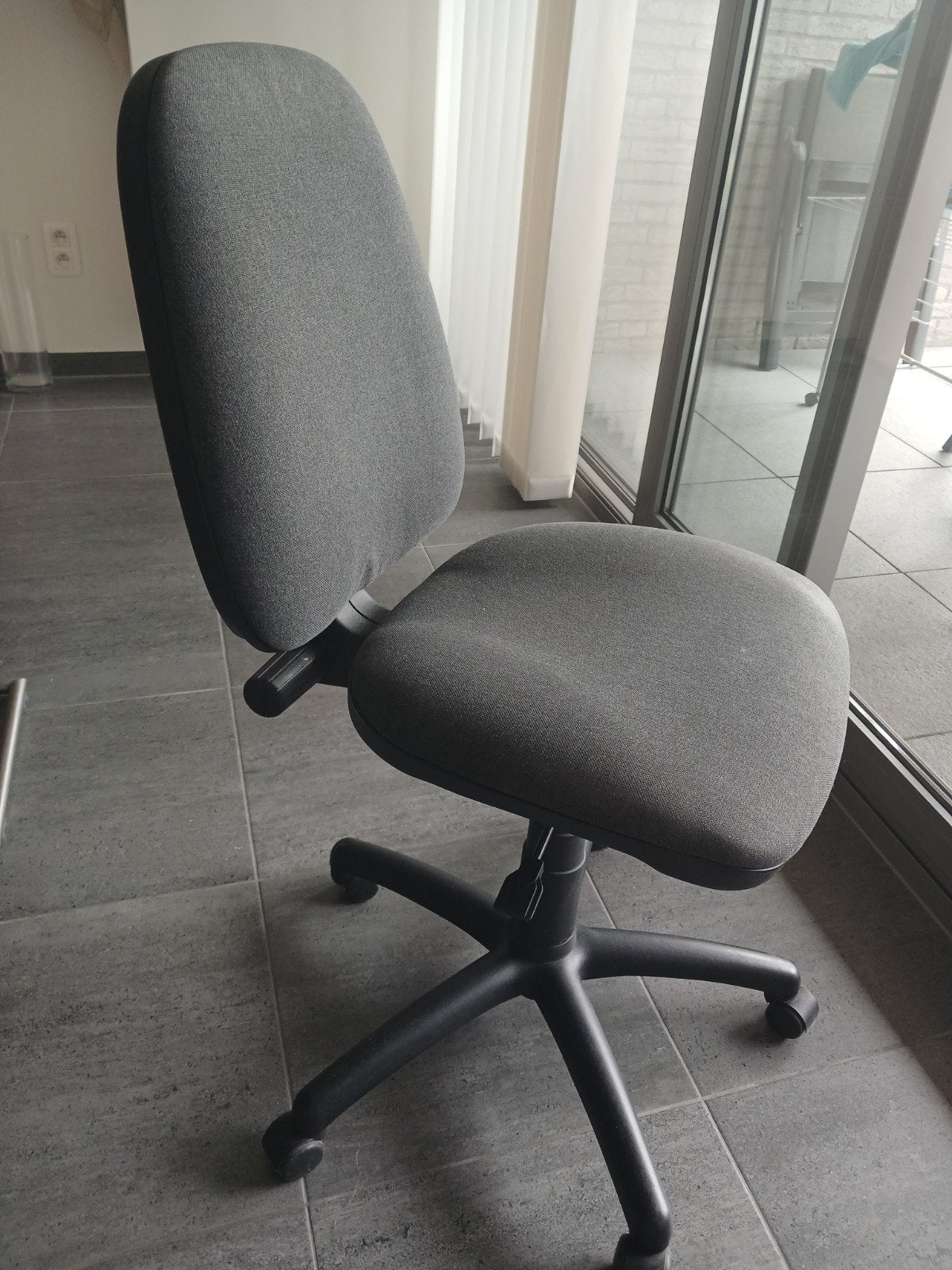 Huis en inrichting  buro stoel., Ophalen