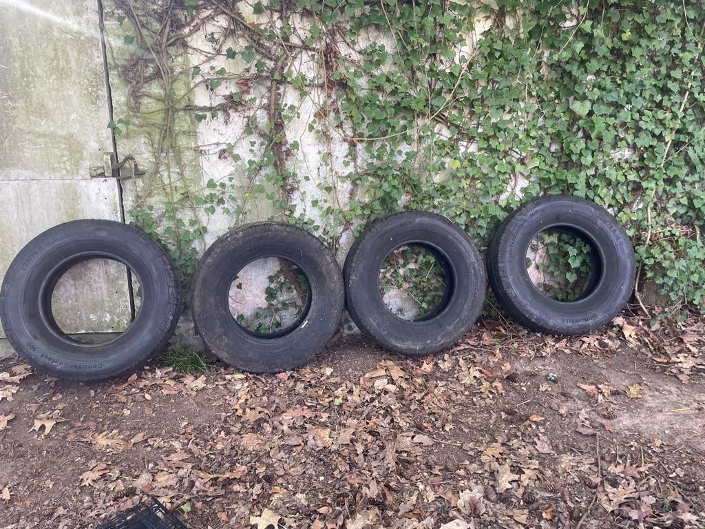 Lot 4 pneu continental  225/75 R 16 C, Ophalen, Nieuw, Band(en), Zomerbanden