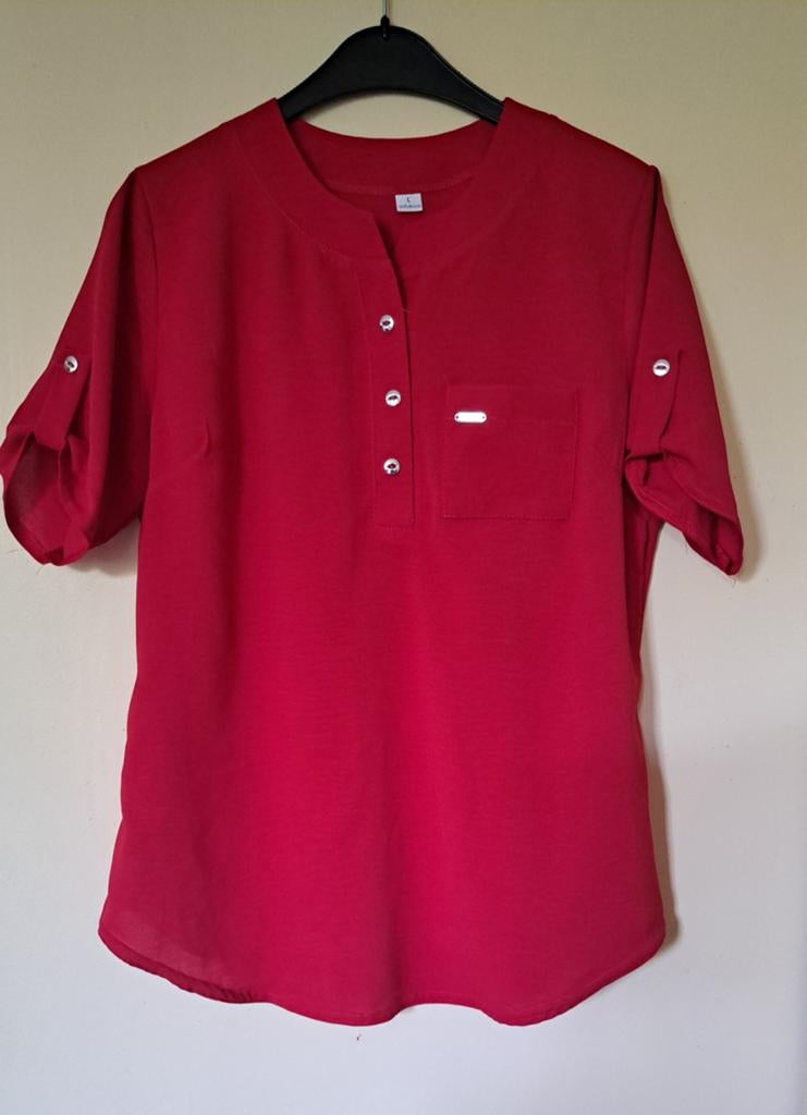 Blouse rouge, neuve. Taille L, Manches courtes, Enlèvement ou Envoi, Taille 42/44 (L), Neuf