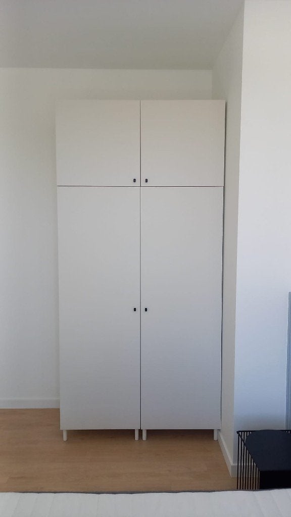 Armoire Platsa Ikea gris clair, Métal, Comme neuf, 100 à 150 cm, Enlèvement
