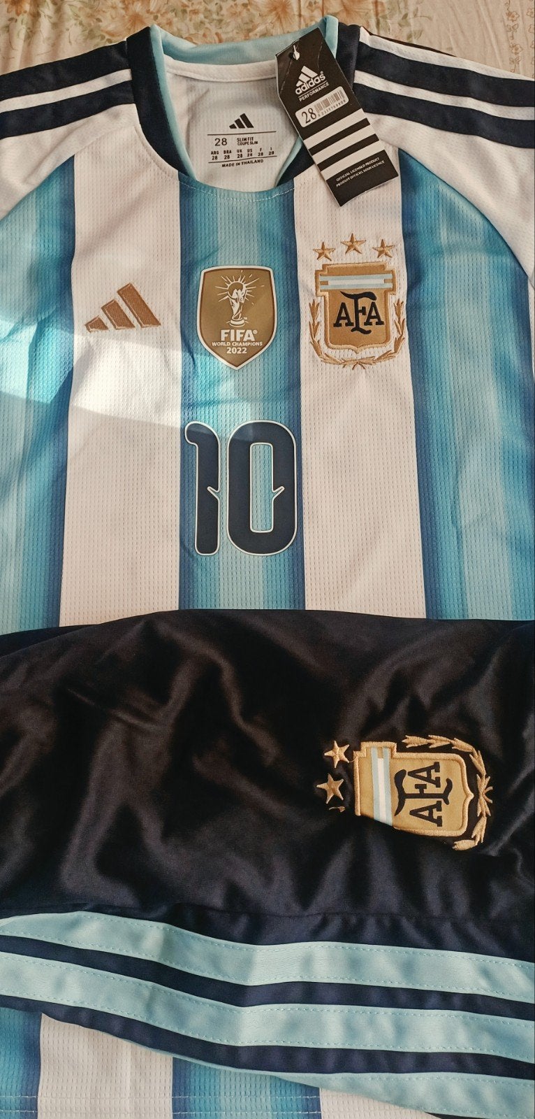 maillot de foot argentine Messi le plis récent, Taille L, Enlèvement ou Envoi, Neuf, Maillot