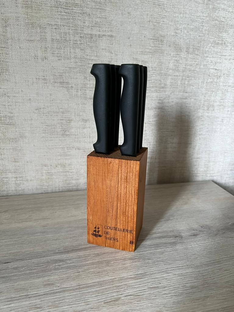 Blok 6 messen Pradels Inox France Coutellerie de Thiers, Huis en Inrichting, Ophalen, Gebruikt, Hout