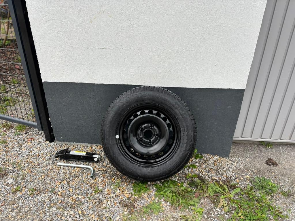 Reservewiel Vw, Audi, Seat, Skoda (195/65R15) nieuwe band, Auto-onderdelen, Overige Auto-onderdelen, Audi, Seat, Volkswagen, Skoda
