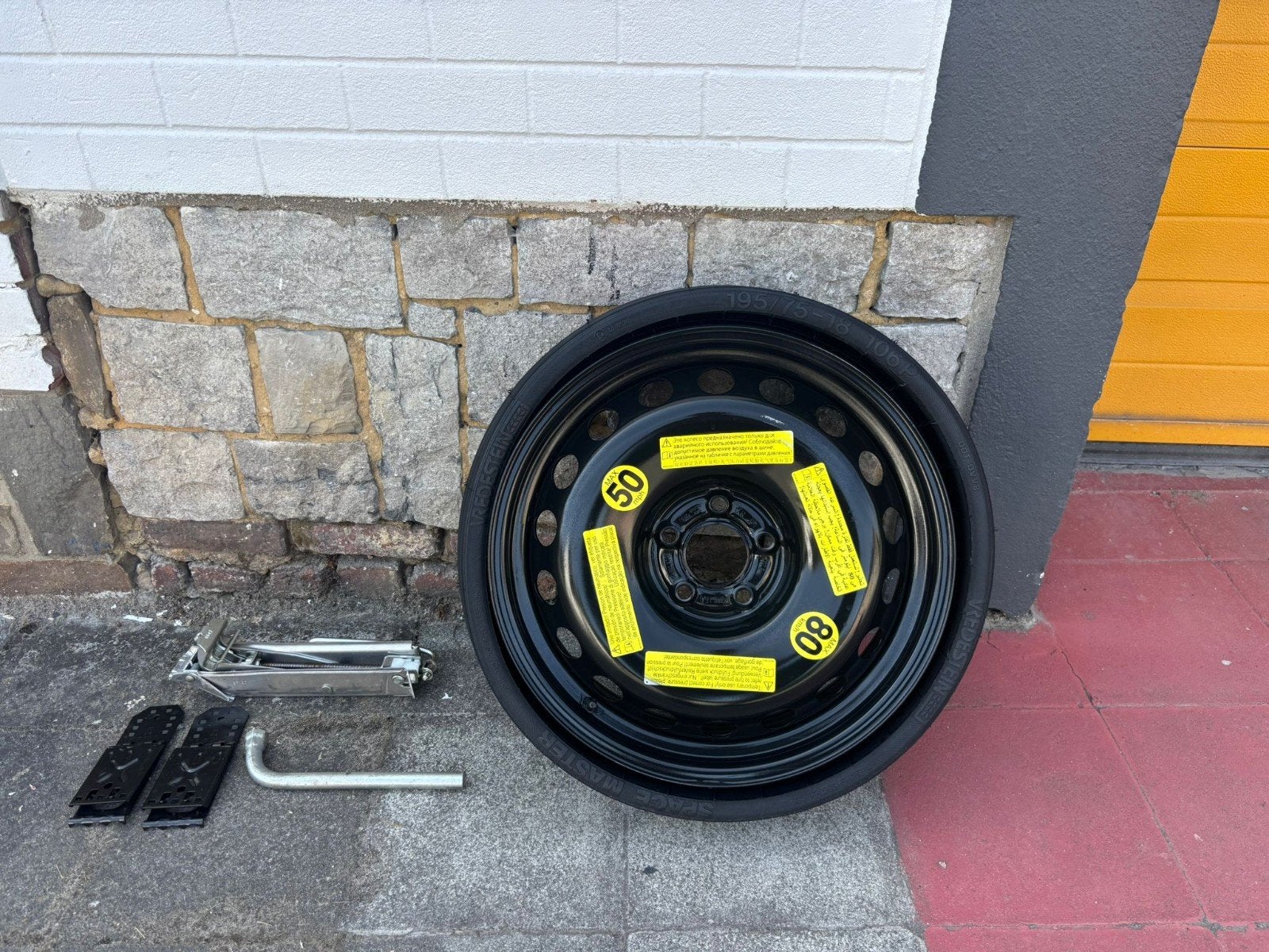 Roue de secours VW,Audi,(195/75R18 106P) galette neuf, Autos : Pièces & Accessoires, Enlèvement, Neuf, Audi