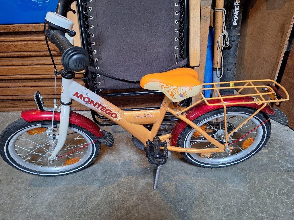 kinderfietsje, Fietsen en Brommers, Ophalen, Terugtraprem, Zijwieltjes, 16 tot 20 inch