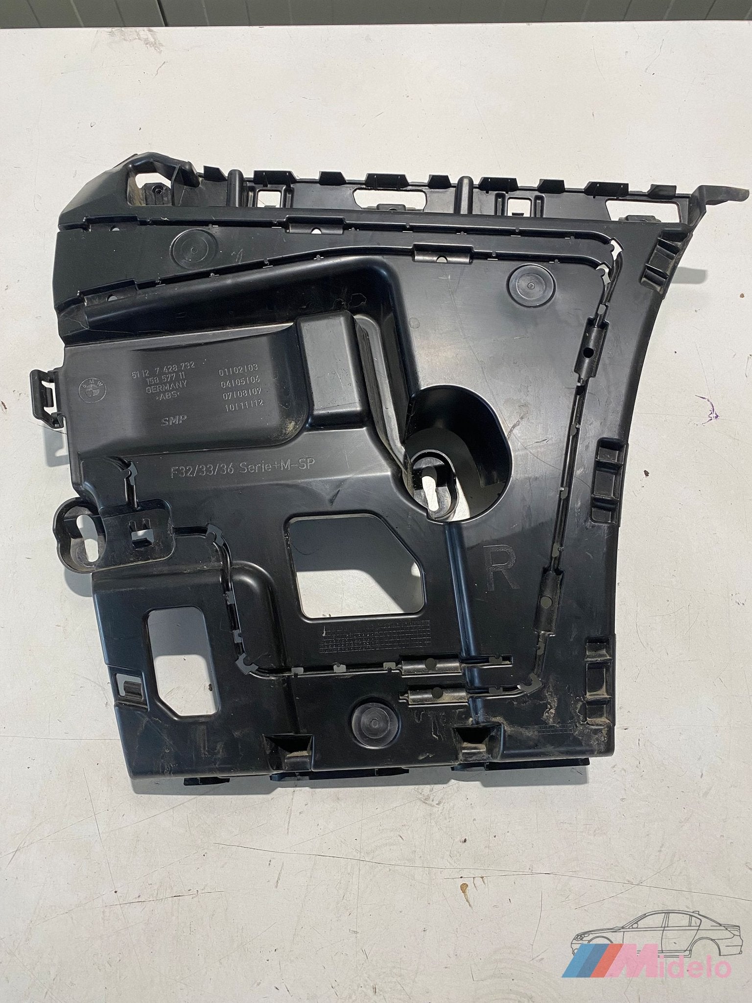 BMW F36 BUMPERSTEUN RECHTS ACHTER 51127428732, Gebruikt, -, -, Ophalen of Verzenden