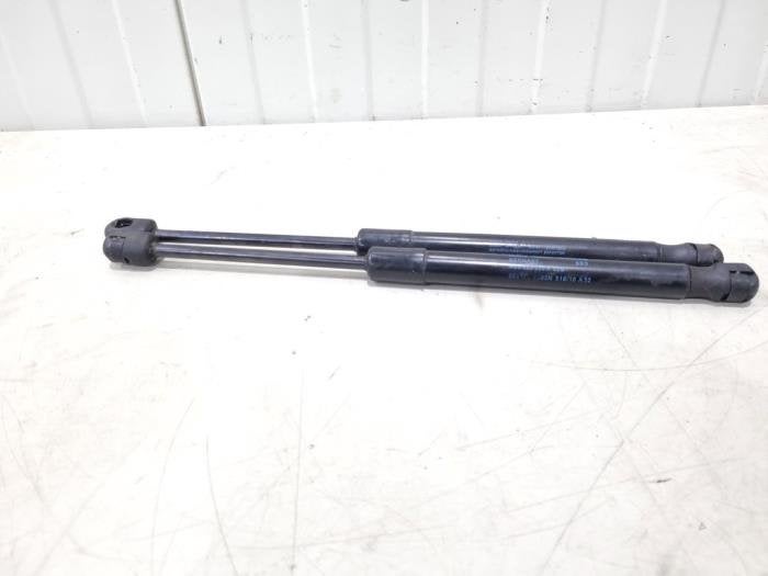 Amortisseur kit capot moteur d'un Audi A7, Autos : Pièces & Accessoires, Carrosserie & Tôlerie, Audi, Utilisé, 3 mois de garantie
