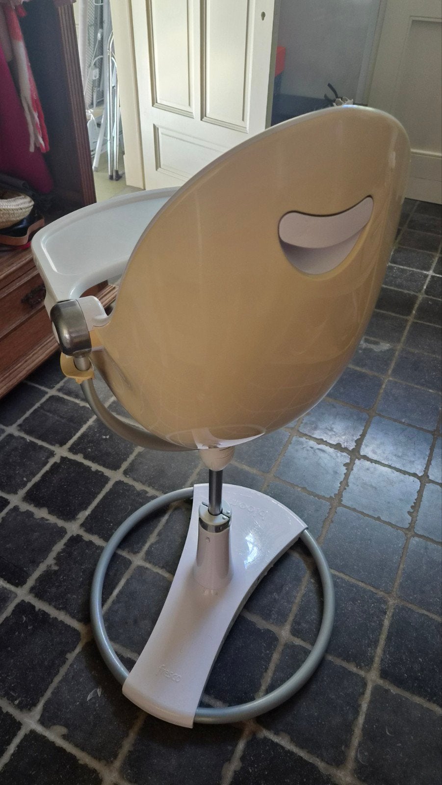 bloom eetstoel baby en peuters, Kinderen en Baby's, Kinderstoelen, Ophalen, Gebruikt, Meegroeistoel, Aanschuifbaar