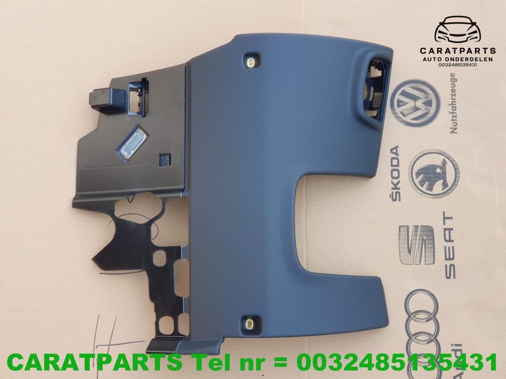 4G1863075C A7 espace de rangement A6 tableau de bord partie, AUDI AG, Auto-Union-Strasse 1
85045  Ingolstadt, DE, Audi, Utilisé