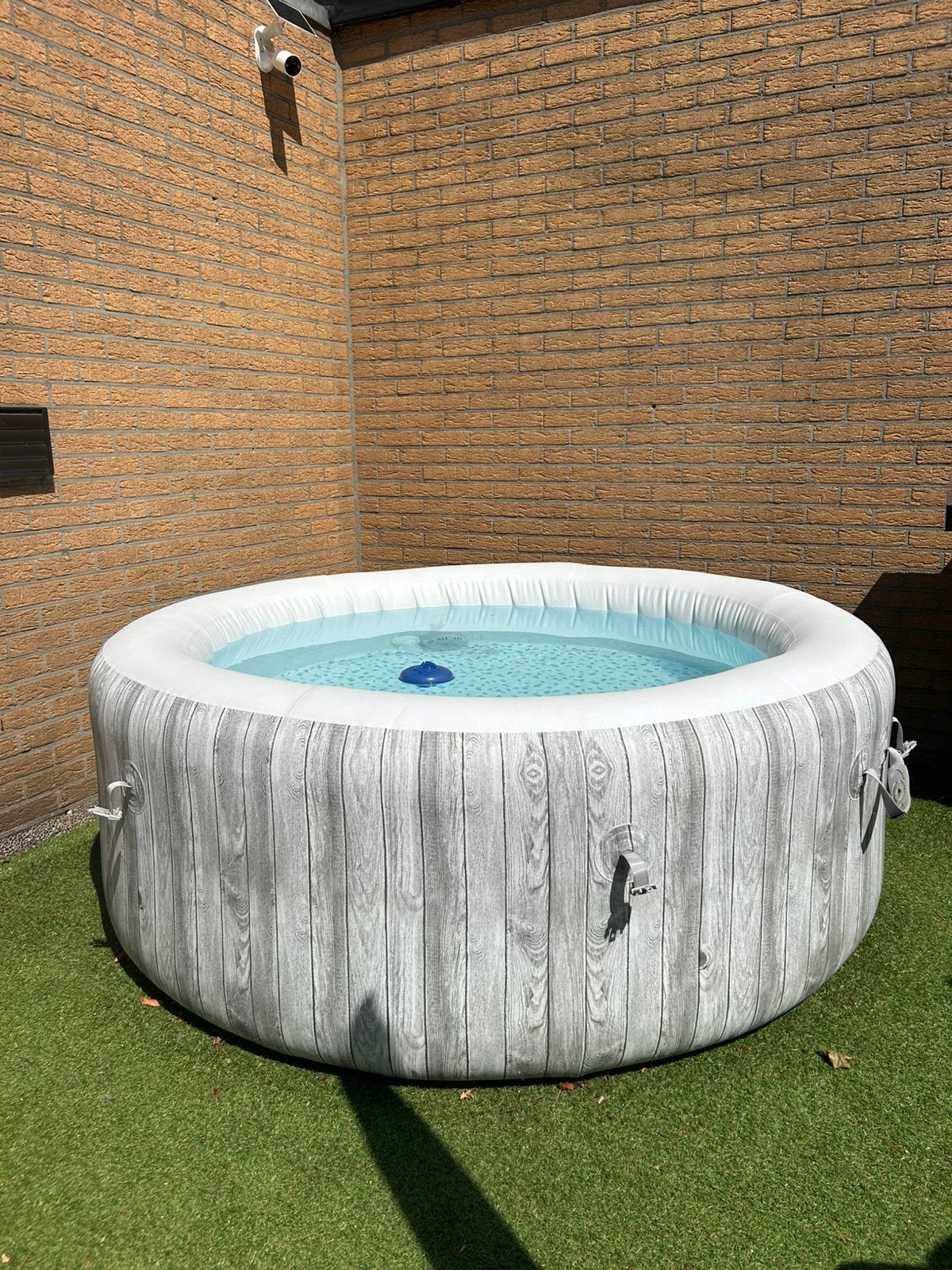 Lay-Z-Spa jacuzzi, Tuin en Terras, Ophalen, Zo goed als nieuw, Afdekzeil, Opblaasbaar