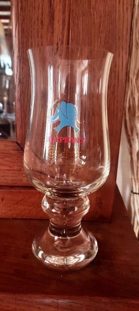 Verre à bière Carlsberg Elephant ) 50cl, Collections, Marques de bière, Enlèvement, Comme neuf, Verre ou Verres, Autres marques