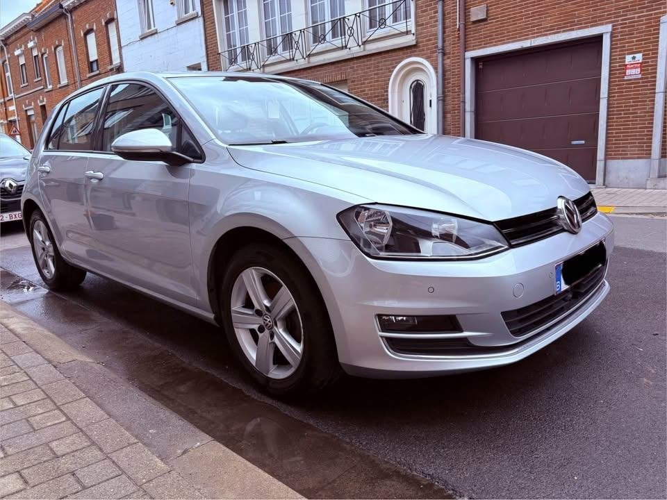 Golf 7  DSG - 83.000 km - 1er propriétaire - Boîte remplacée, Autos, 90 kW, Achat, 122 cm³, Alcantara