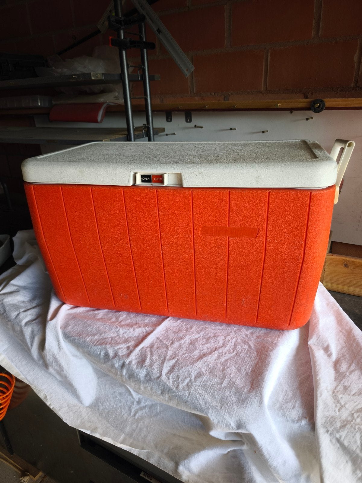 Vintage koelbox 45 liter, Caravanes & Camping, Enlèvement, Comme neuf, Glacières