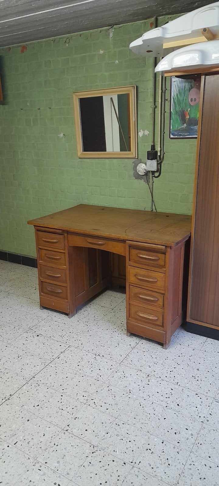 Volhouten bureau, in goede staat, Antiek en Kunst, Ophalen