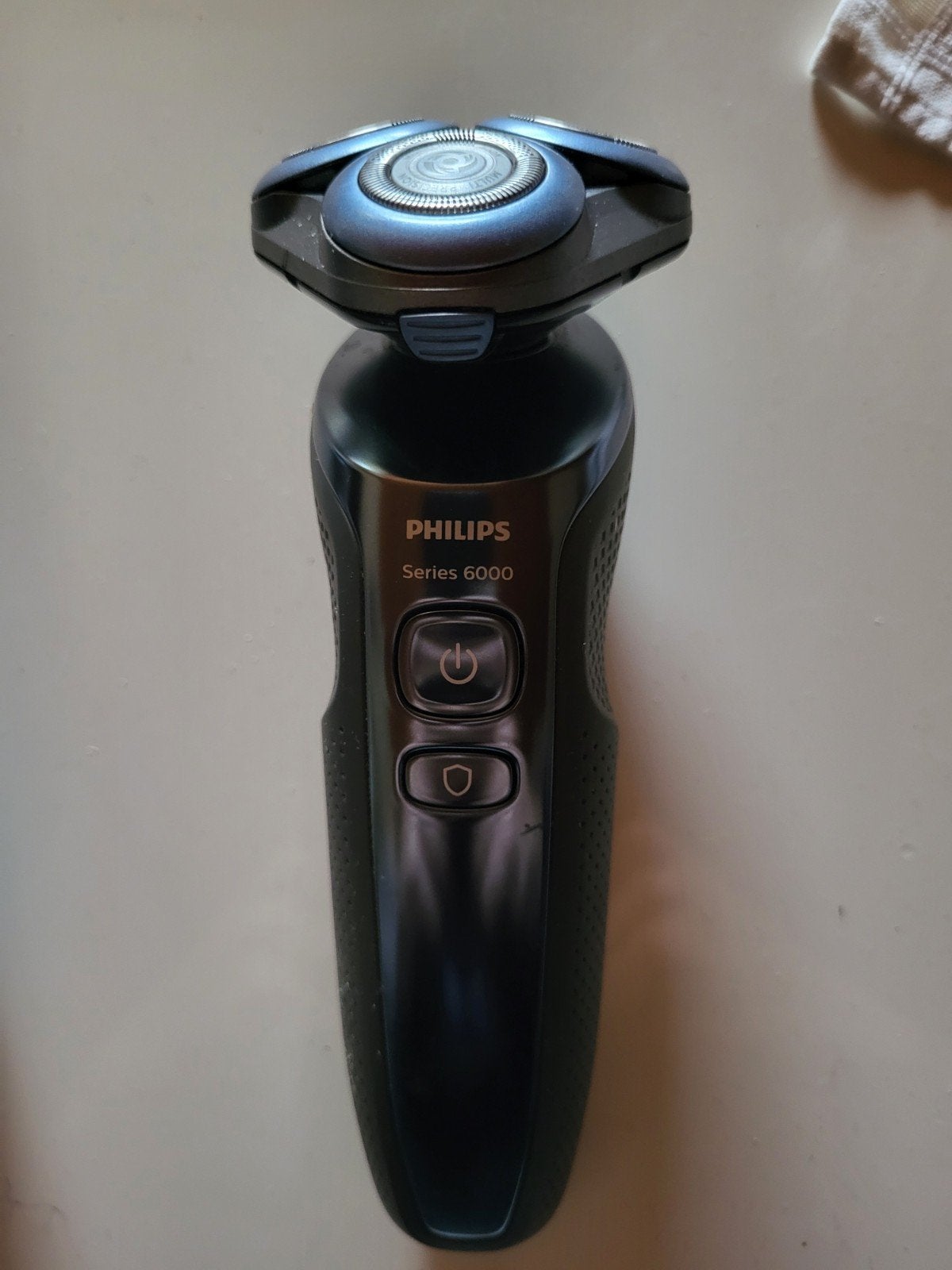 Philips series 6000 scheerapparaat/shaver, Enlèvement ou Envoi, Comme neuf, Rasage ou Épilation