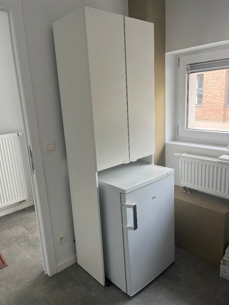 Ikea kast boven diepvries, Maison & Meubles, Armoires | Casiers, Enlèvement, Utilisé