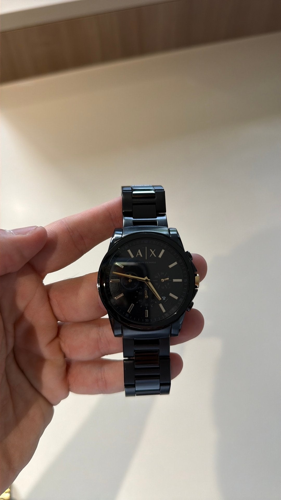 Montre Armani Exchange à vendre ! État neuf !, Montre-bracelet, Autres marques, Enlèvement ou Envoi, Comme neuf