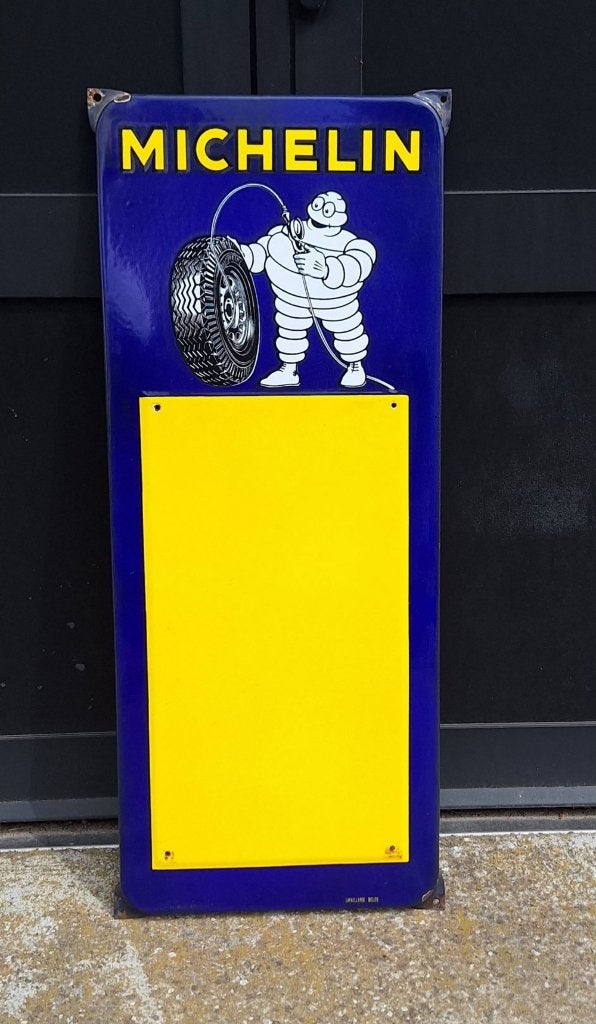 Emaille reclamebord van Michelin met de iconische Bibendum., Enlèvement ou Envoi, Utilisé, Panneau publicitaire